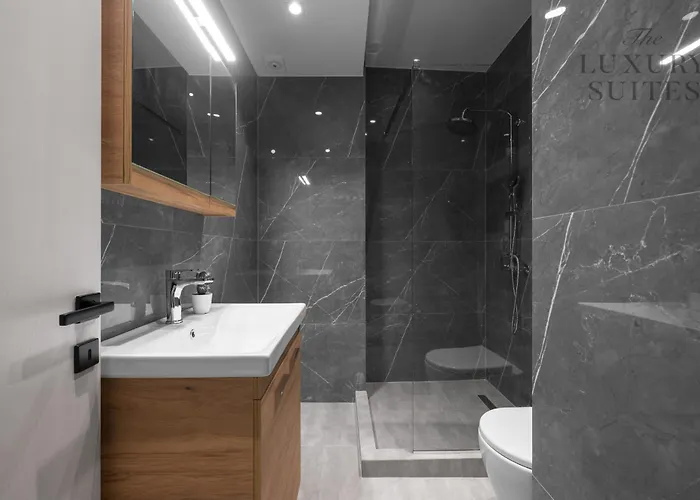 Apartment Bonsai Apartments, The Luxury *