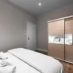 Bonsai Apartments, The Luxury
