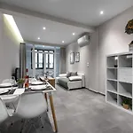 Bonsai Apartments, The Luxury *