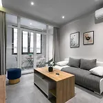 Bonsai Apartments, The Luxury