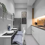 Apartment Bonsai Apartments, The Luxury