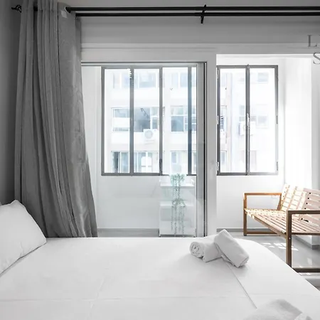 アパート Bonsai Apartments, The Luxury