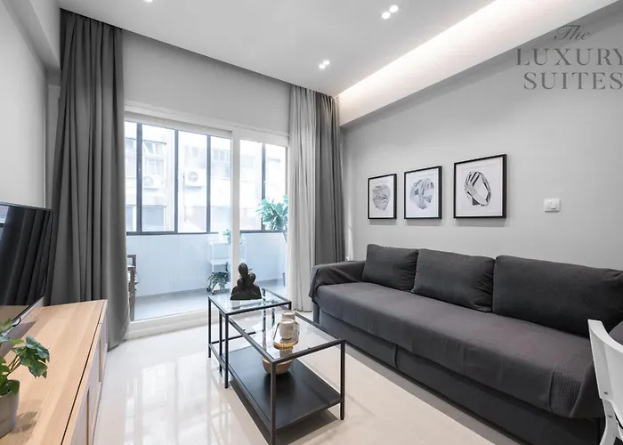 Bonsai Apartments, The Luxury