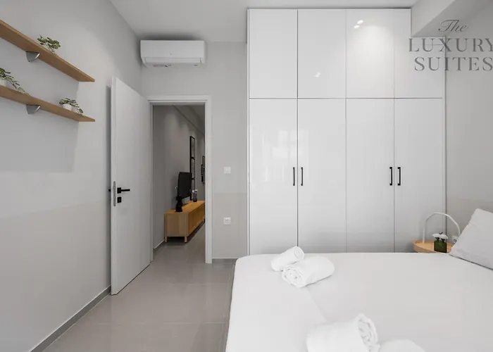 Bonsai Apartments, The Luxury